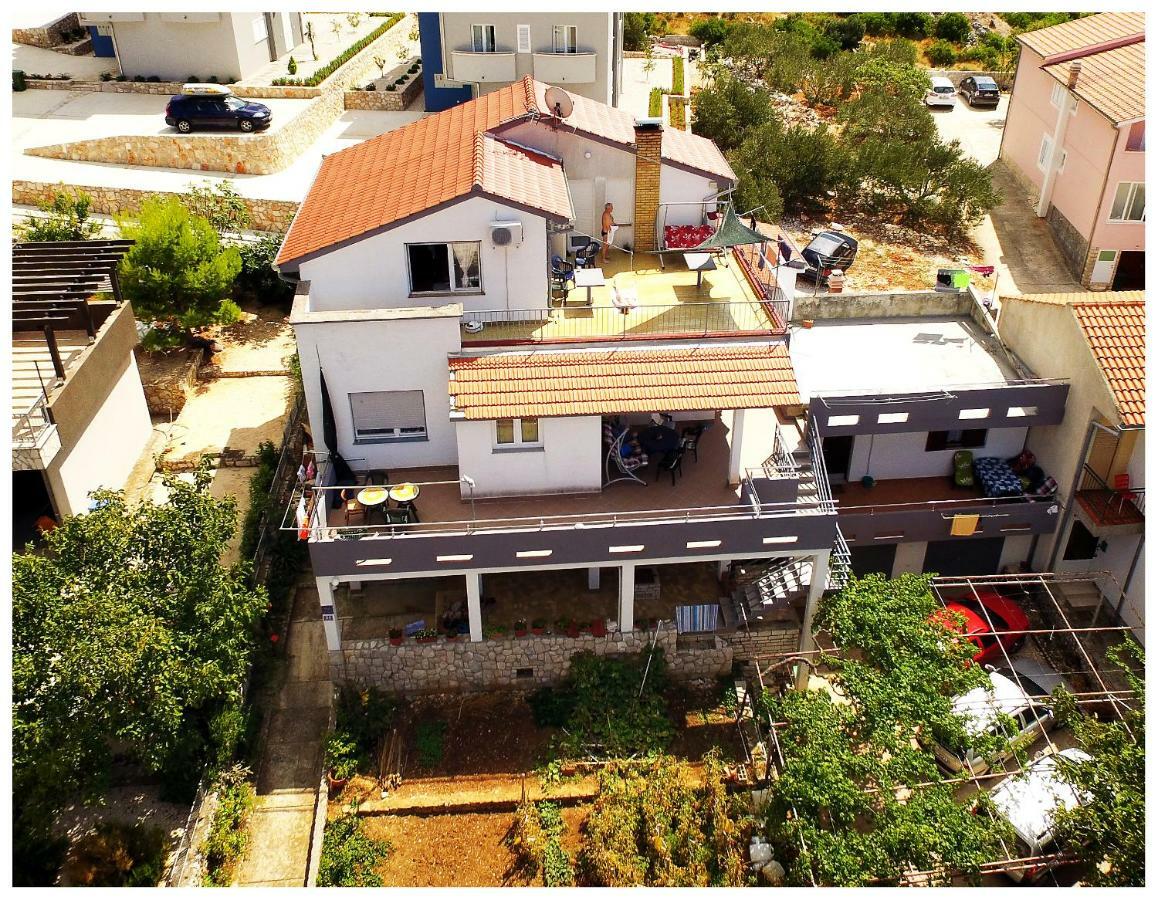 Apartments Ivan Perkov Tomas Bilo Primošten Exterior foto